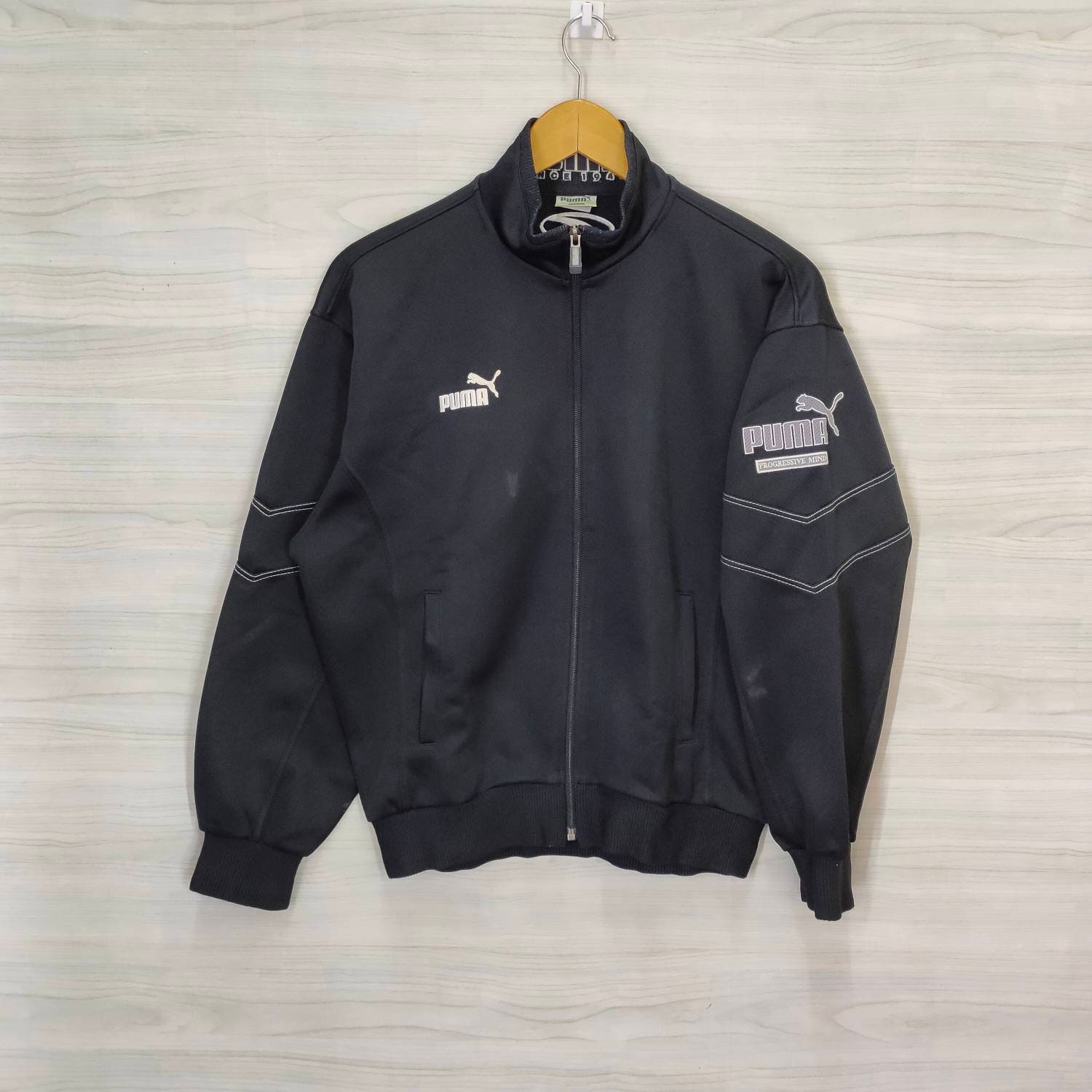 PUMA Track Top Vintage 90s Puma Tracksuit Training Jacket PUMA Track Top Vintage 90s Puma Tracksuit Training Jacket