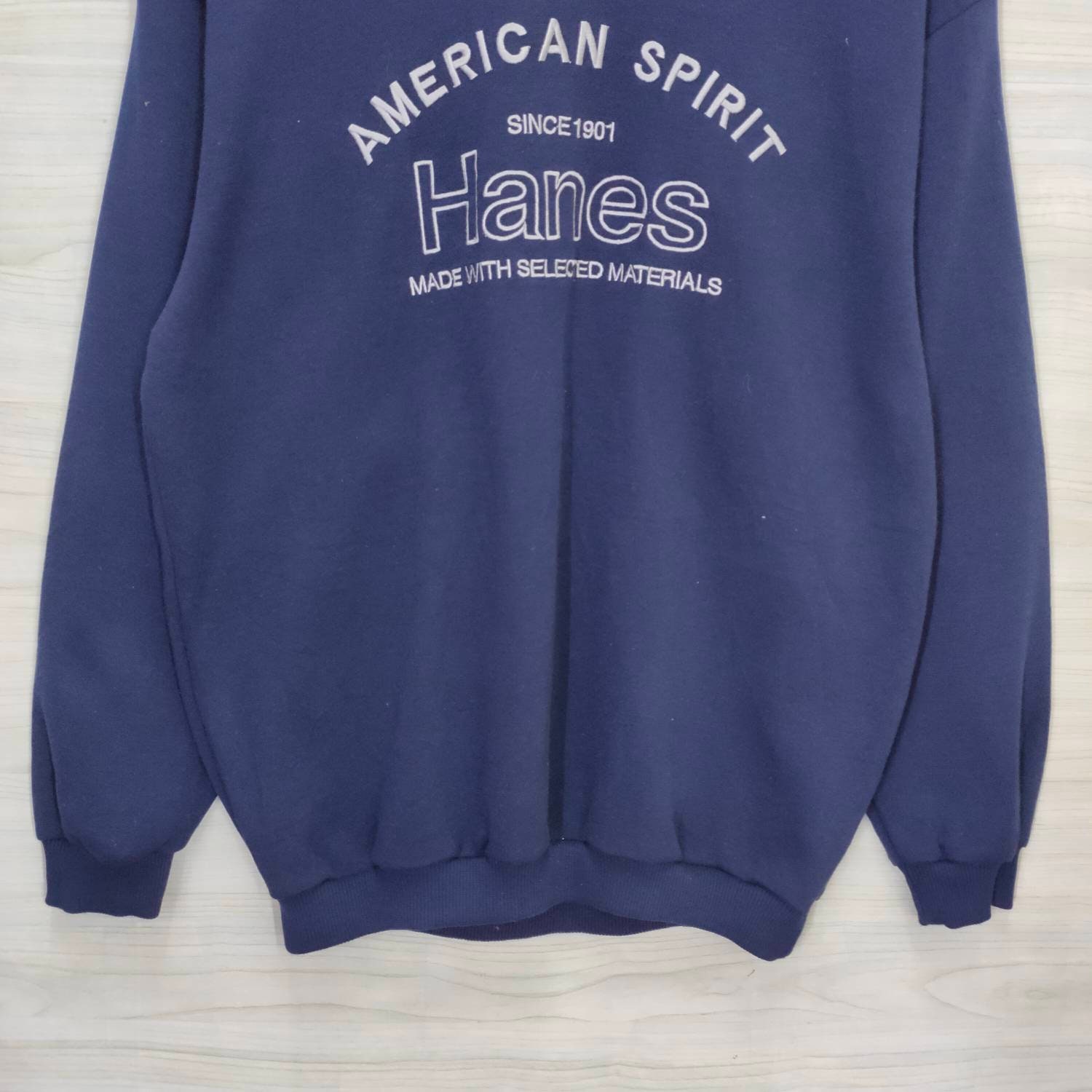 New HANES Navy Sweatshirt With “COLLEGE” on The Chest SZ L