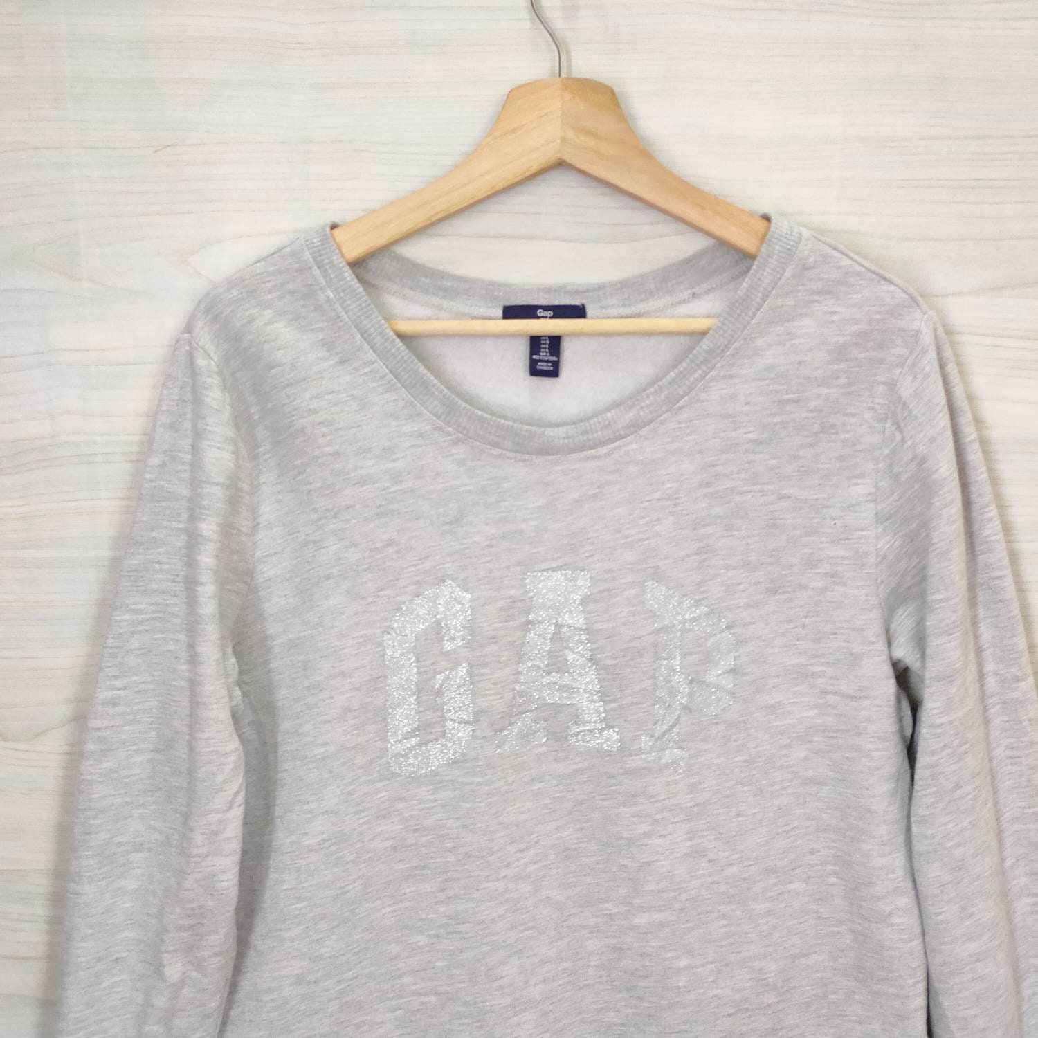 GAP Sweatshirt Vintage Gap Sweater Jumper Pullover Gap Spell