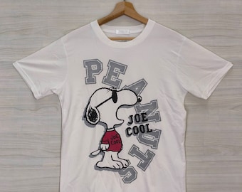 Vintage Peanuts Snoopy Jersey , Peanuts Snoopy Graphic Tee , Medium