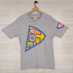 United Colors Of Benetton, Vintage 90s  Benetton F1 Tee, Racing Team Shirt, Gray Top Tee, Hawaiian shirt , Size Medium