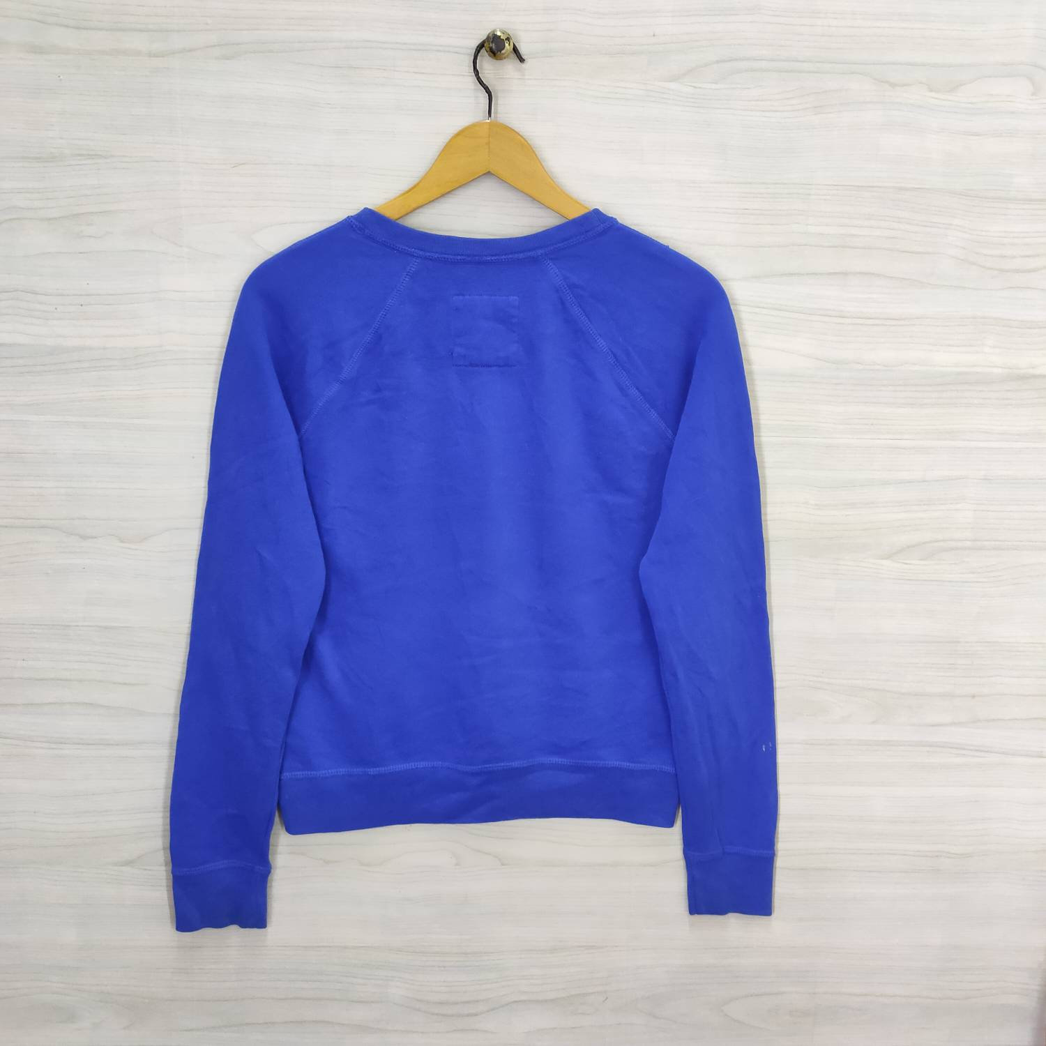 Hollister Wave Rescue Sweatshirt Medium Vintage Embroidery Hollister  Sweater Jumper Pullover Crewneck Blue Womens Size M -  Canada