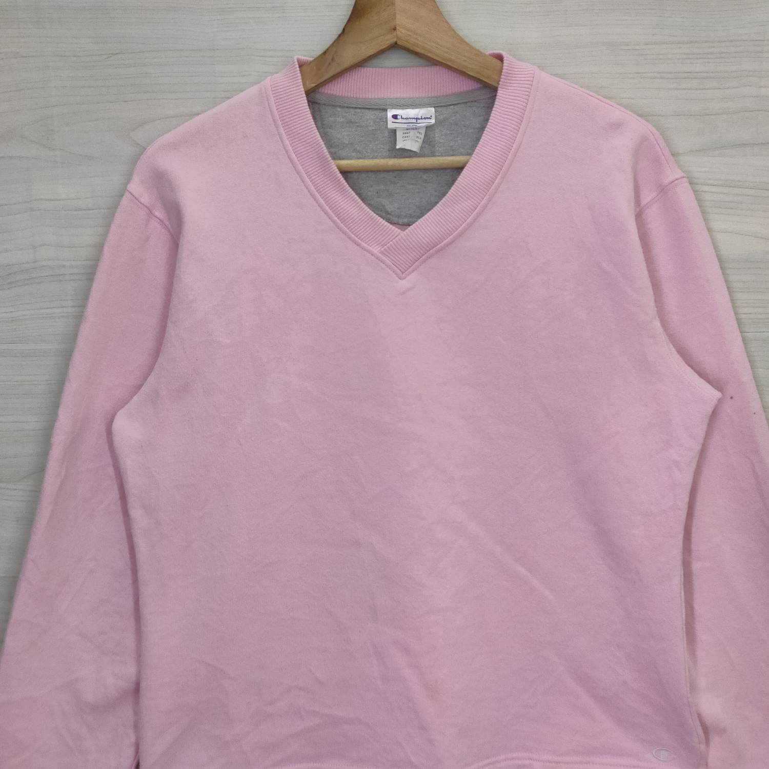 Champion sweater pink vs hotsell