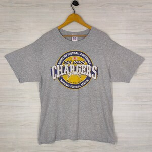 San Diego Chargers T-shirt Large Vintage NFL Graphic tee National Football League Shirt Gray Size L
