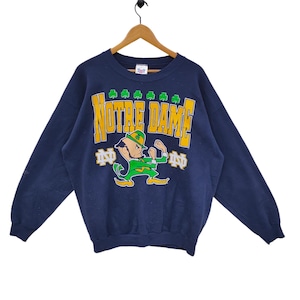 90s Notre Dame Fighting Irish Crewneck Sweatshirt Medium Vintage Collegiate Pasific Football Sweater Jumper Pullover Navy Blue