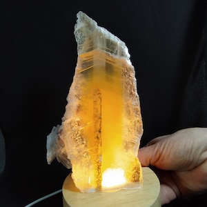Selenit Handgemachte Lampe