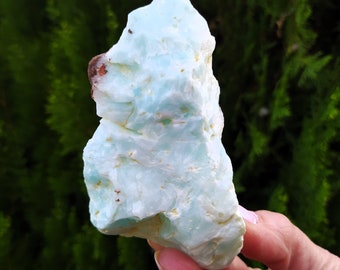 Muestra de curación mineral griega de aragonito azul