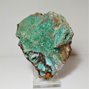 Malachite sur le rocher