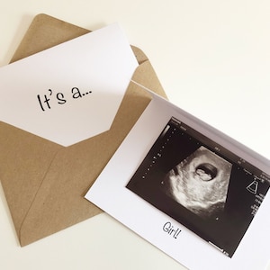 Révéler le genre | faire-part bébé | Devinez quoi | Nouvelle carte bébé | Nouveau bébé | Faire-part de grossesse | Bébé garçon | Petite fille | Nouvelles du nouveau-né