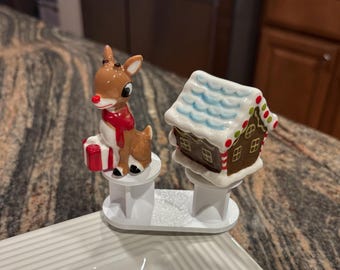 Nora Fleming Mini Doubler – Hold 2 Minis on 1 Base!
