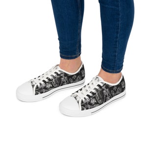 Women&#39;s Low Top Human Anatomy Sneakers