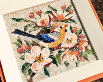 Mosaico de mármol hecho a mano para pared, pájaros y flores.