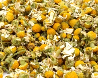 Chamomile Confetti - Wedding Table Decor -  Biodegradable Table Sprinkles - Boho Eco-Friendly Biodegradable & Stylish Table Scatter