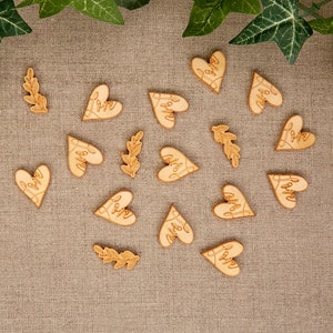 Coriandoli da tavolo in legno, Decorazioni per tavoli da sposa, Cuori e foglie in legno vintage, Boho in legno rustico, Cuori e kraft, Cancelleria per decorazioni per matrimoni
