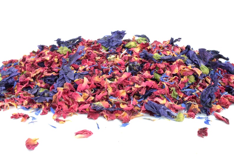 Wedding Confetti Petals - www.confetti-shop.co.uk