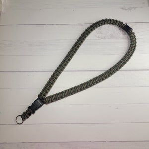 Camo Paracord Lanyard w/ Breakaway Buckle, Key Lanyard, Key Holder, Badge Holder, Badge Clip, Key Clip, Gifts for Hunters, Men&#39;s Gifts