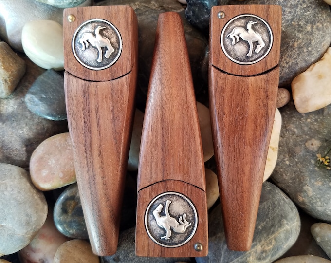 Bucking Bronco Pocket Pipe