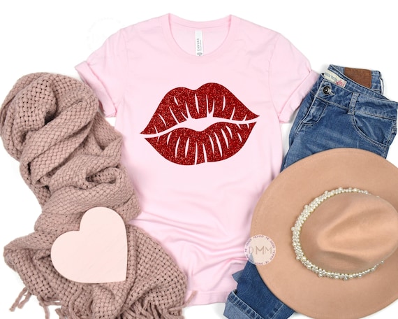 Red Glitter Lips Shirt | Valentine’s Day Graphic Tee | Sparkle Kiss Lips T-Shirt | Cute Valentines Outfit | Love Graphic Shirt