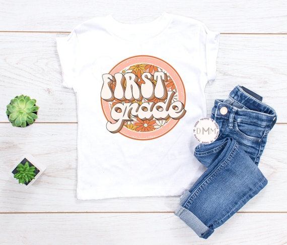 Retro First Grade Flower Shirt, Retro 1st Grade Shirt, Trendy Kid Shirts Back To School, First Day Of School, 1st Day Of School Shirt Girl