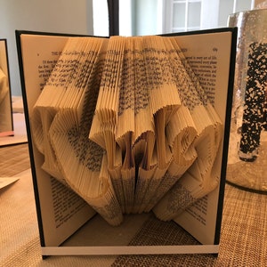 Name book 6 letters