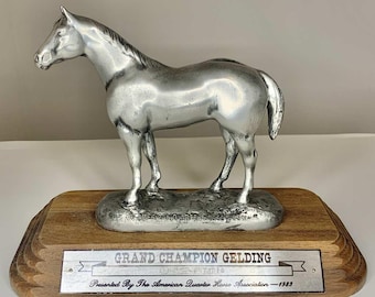 Vintage 1973 Secretariat Triple Crown Winner Glass  Horse Racing  Collectible, Whiskey Glass, Lowball, Gold Trim, List of Winners, 3.5 - Etsy