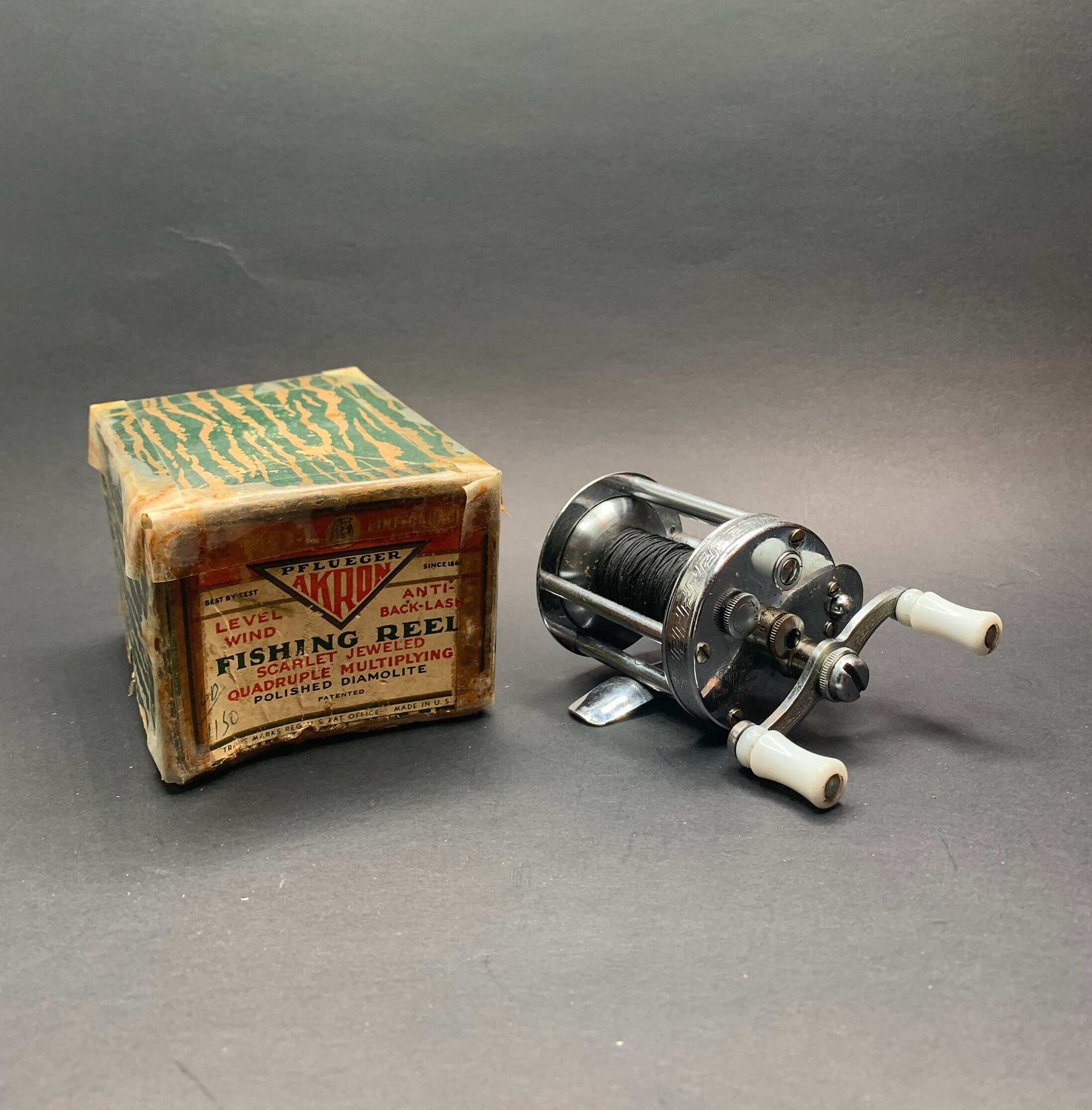 New Old Stock Early Pflueger Akron No. 1893 Level Wind Fishing Reel With  Original Box -  Canada