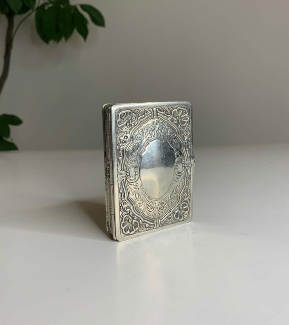 Antique Solid 800 Silver Box - Made in Germany - Weight 101 grams