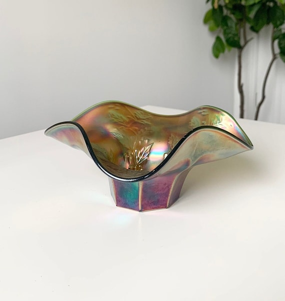 Amethyst Blue Iridescent Ruffled Carnival Glass Holly and Berry Dish