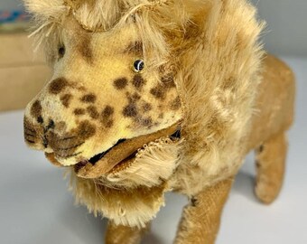 Vintage Wind-up Walking Lion With Original Box - Etsy