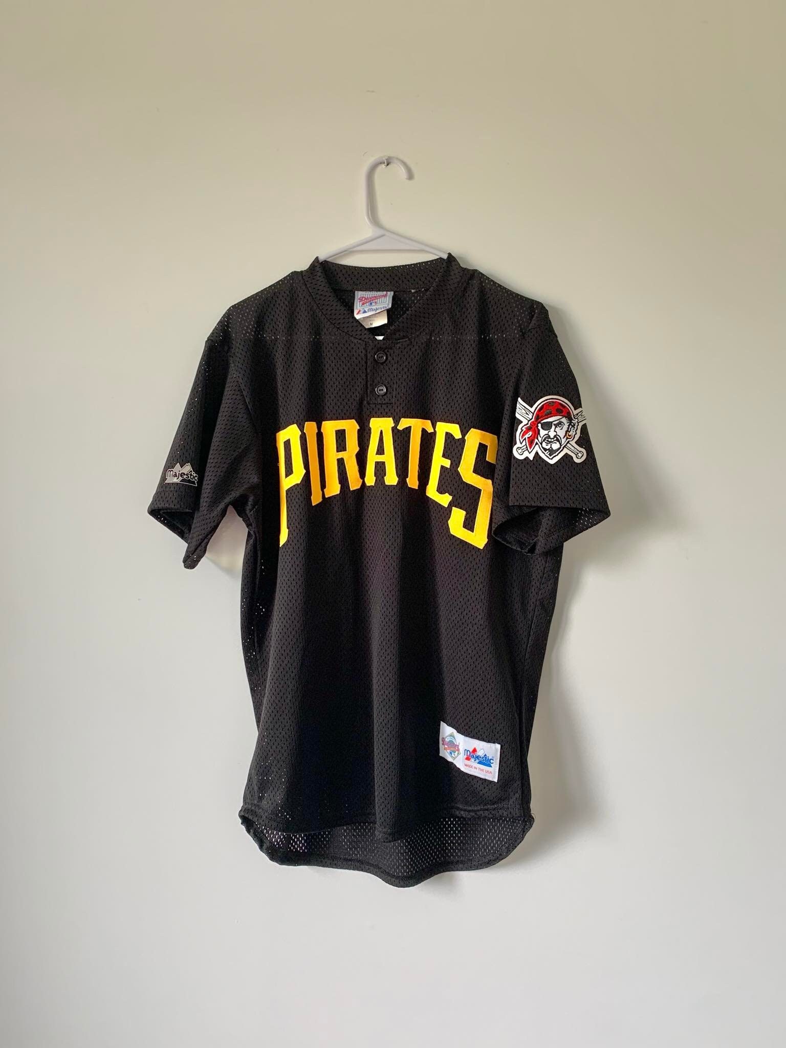 Pittsburgh Pirates Majestic ユニフォーム M/M Men's Pittsburgh Pirates Nike Gold City Connect Replica Jersey