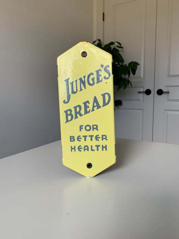 Rare 1930s Porcelain Junge's Bread Palm Push