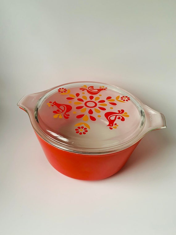 Vintage Pyrex Red Friendship Birds Casserole Dish