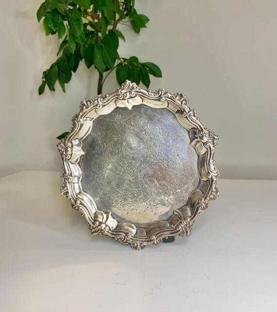 George III - Hester Bateman 1781 Solid Silver Salver - Weight 369 grams