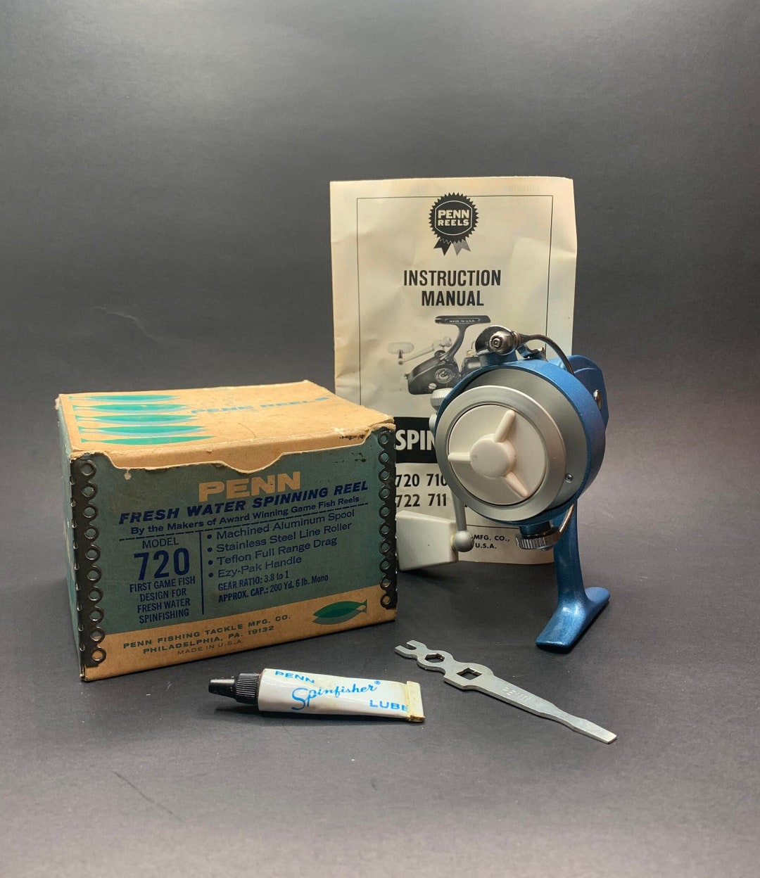 Vintage Penn 712Z Spinfisher Fishing Spinning Reel Made in USA, with Vintage Penn 712Z Spinfisher Fishing Spinning Reel Made in USA, with