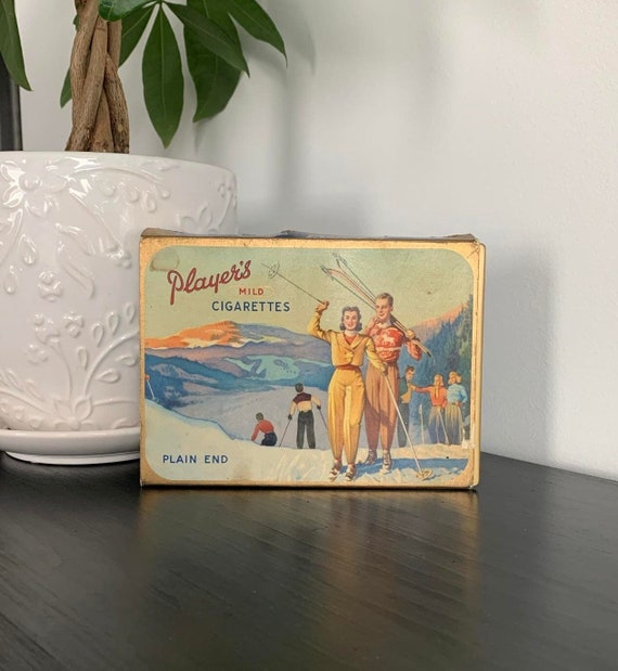 Vintage Players Mild Cigarettes Tin with Original Cardboard Sleeve - Skiing Scene