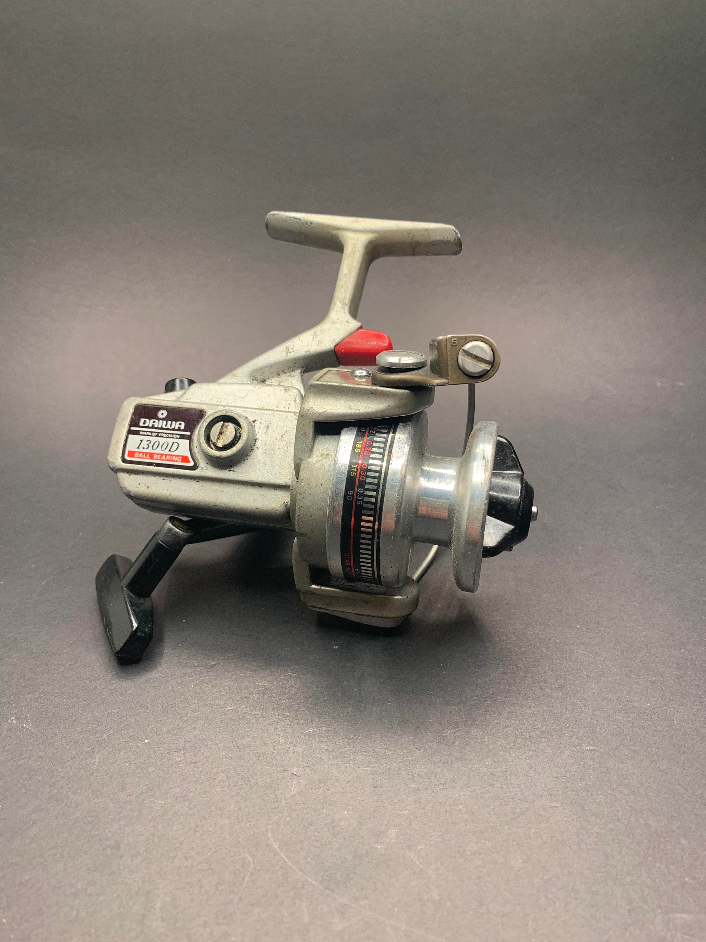 Vintage Daiwa B-250RL Spinning Reel Made In Korea Fishing