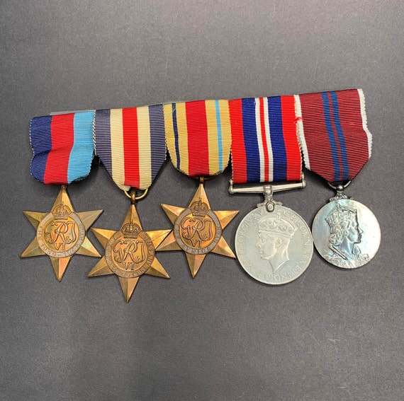 1939-1945 WW2 Canada Medal Group of 5 with ERII Coronation Medal