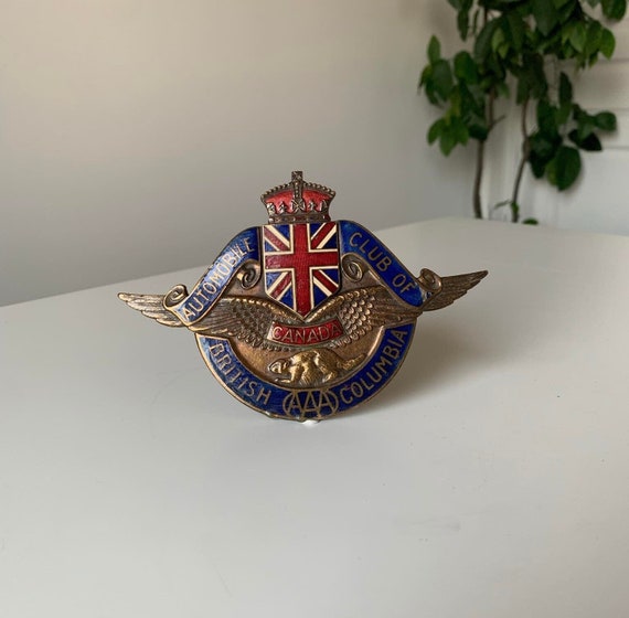 Rare 1930s Automobile Club of British Columbia Car Grill Badge