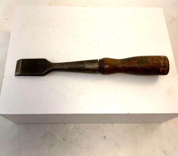 Metal and Wooden Chisel - 2"