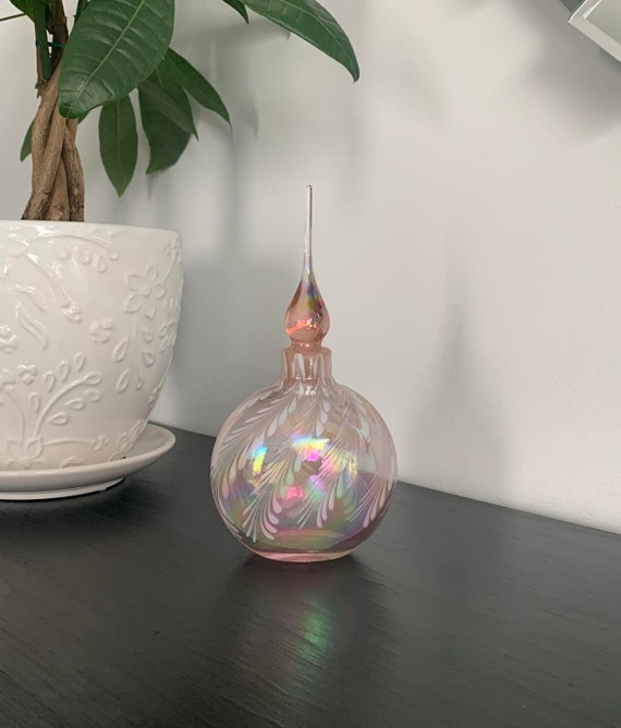 Vintage Art Pulled Feather Glass Pink Iridescent Perfume Bottle With Dabber Top
