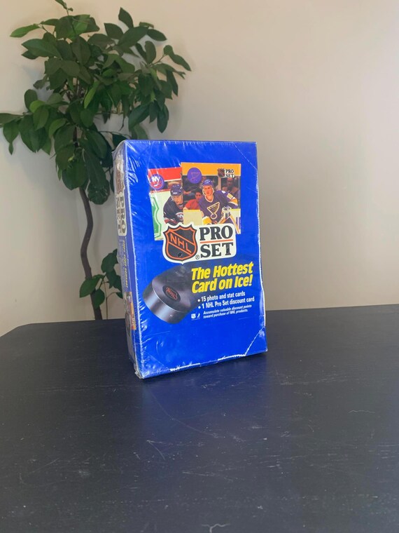 NOS NHL 1990 Pro Set Hockey Cards Sealed