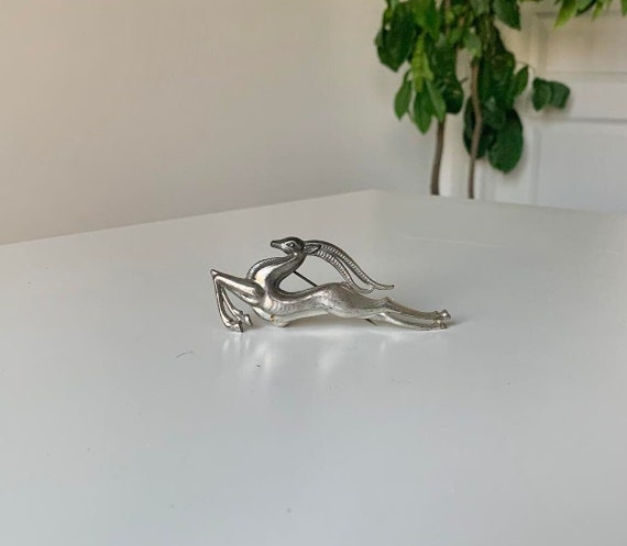 Silver Colored Leaping Springbok Brooch / Pin