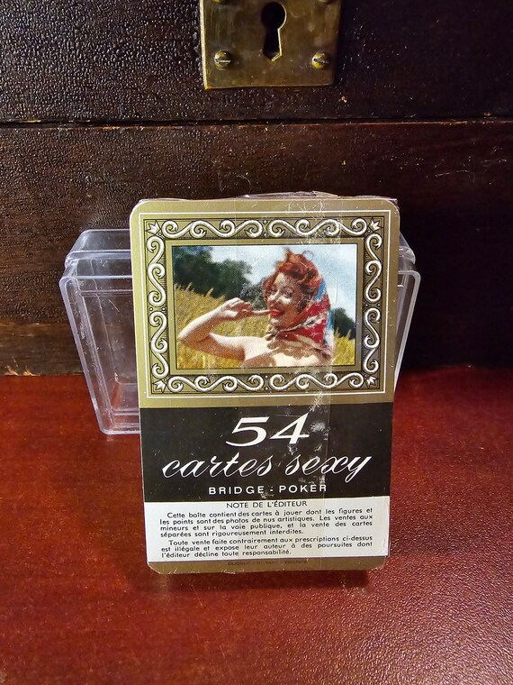 New Old Stock - Vintage Risque Nude PinUp French Bridge Poker Playing Cards 54
