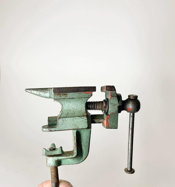 Vintage Small Combination Anvil and Bench Vice - Jewelry - Crafts - Hobbies