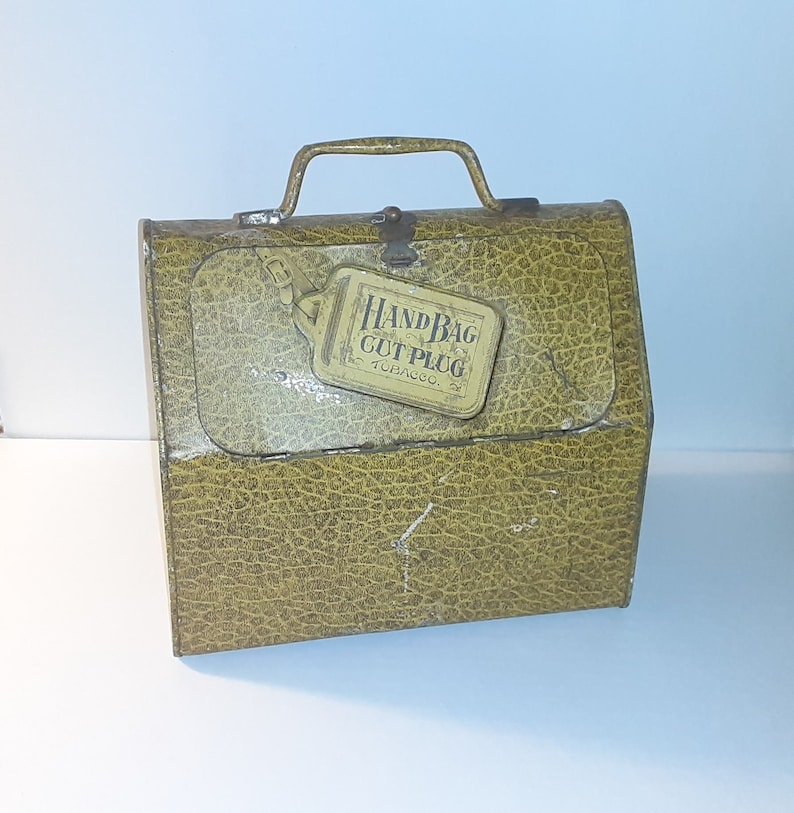 cut plug tobacco tin tin; 01797 Vintage Tin Tobacco Tin Lunch