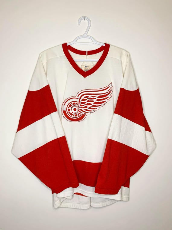 NHL Calgary Red Wings Jersey - Size Large