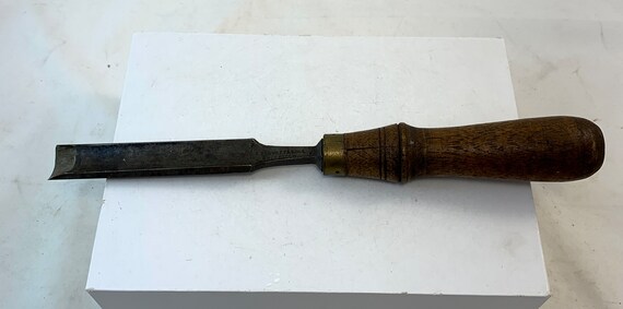 A. Beckett & Sons Sheffield Matchless Cast Steel Gouge - 6.5"