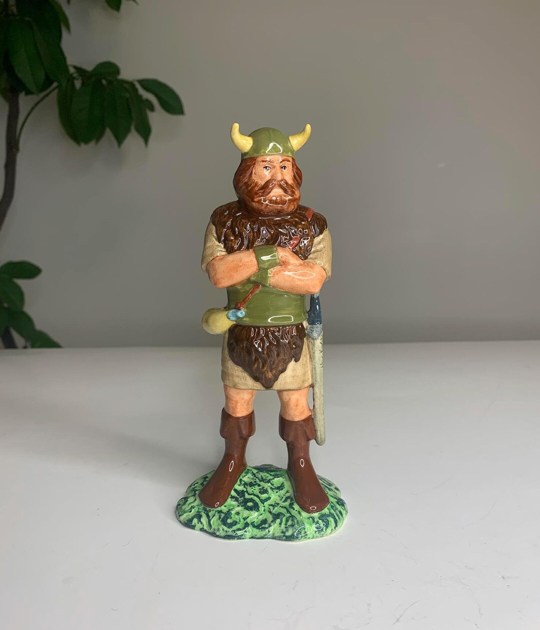 boro×borofactory　Theanimal　オブジェ Royal Doulton Boromir HN2918 Figurine Lord of the Rings