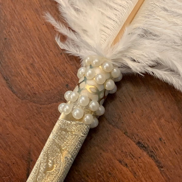 Handmade Ostrich Feather Pen - G5 PEN - White Feather/Gold Sparkle Trim