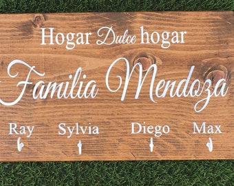 Custom Spanish Home Wood Key Holder, Personalized Family Name